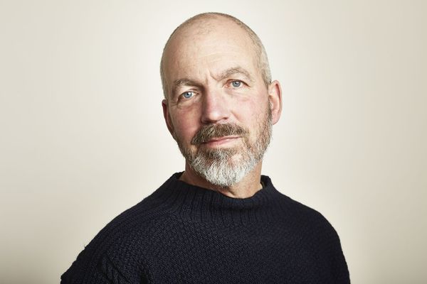 Good Haircuts for Older Men Who are Going Bald 2
